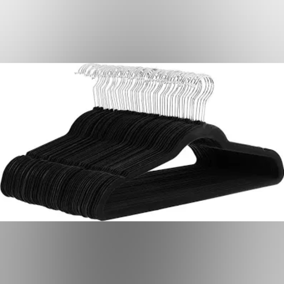 Giftaway Box! Every box will have ALL this listed! Entry for Kate or Dooney! - Picture 2 of 16